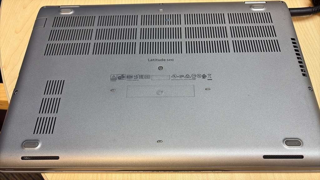 Dell Latitude 5410 i5 10310U @ 1.70Ghz 16GB RAM 256GB NVME .