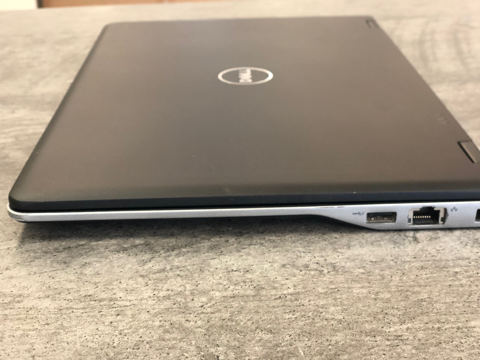 Dell Latitude E6430u 14″ i5 Processor, 512GB SSD, 16GB RAM Windows 7 Slim Light