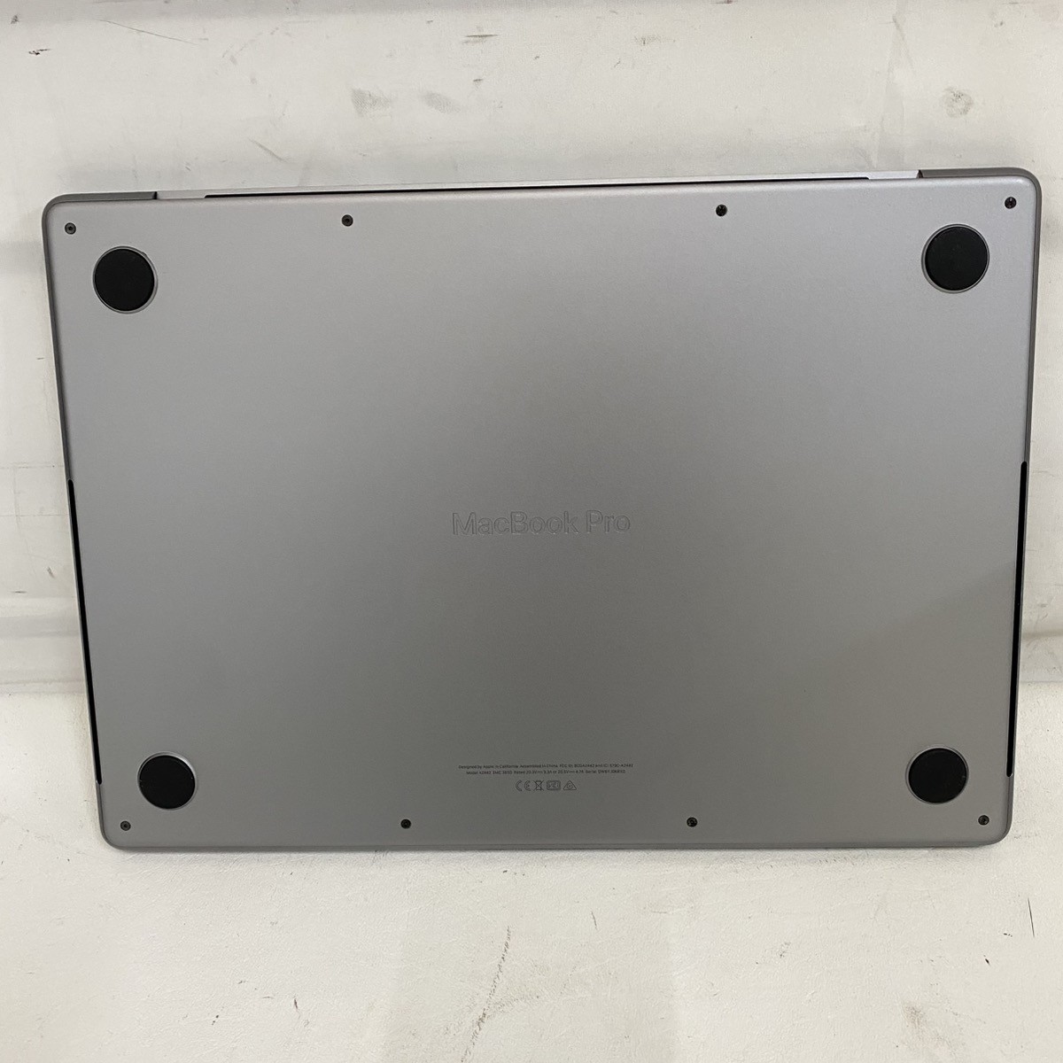 Apple MacBook Pro 14″ 512GB/16GB M1 Pro Laptop Model: A2442 (CMP127598)