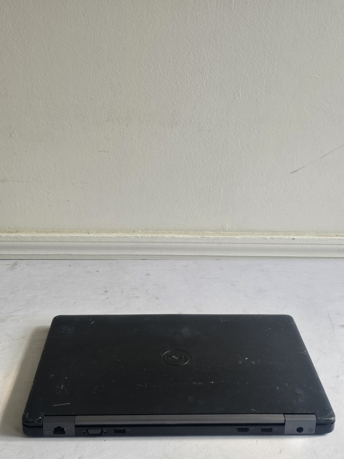 Dell Latitude E5550 Laptop – Intel i5-5300u – 8GB RAM – 120GB – Win 10 – READ