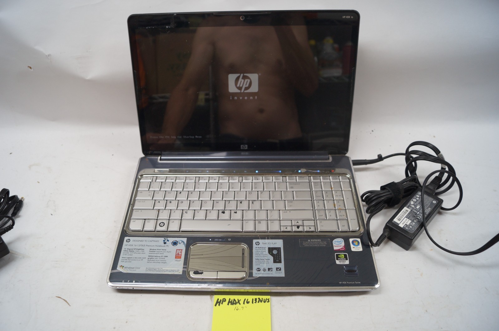HP HDX 16-1370US Notebook Laptop 16.9″ in 4GB Mem 2.26GHz No HD WORKING PoR C152