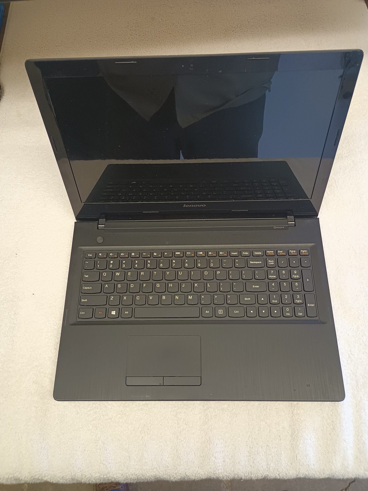 Lenovo G50-45 15″ Laptop AMD A8 4Gb Ram/No HD/Power Black Screen