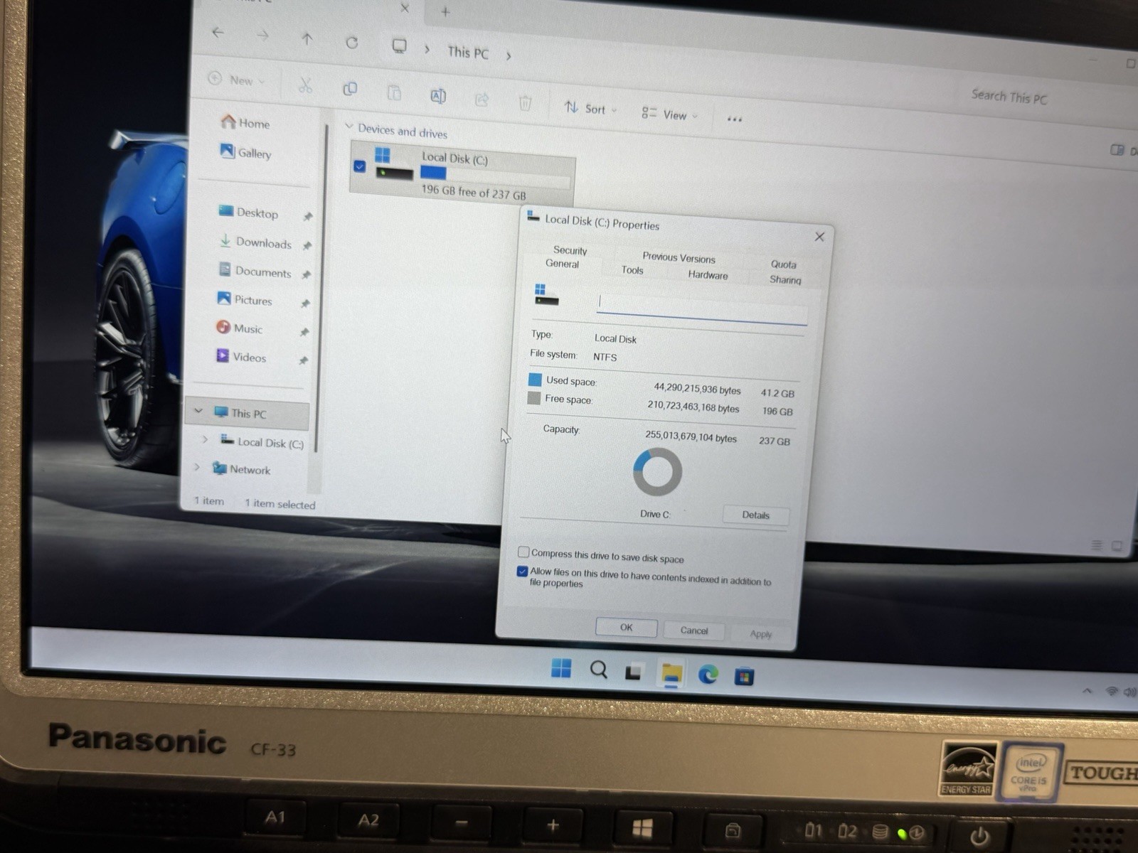 Panasonic ToughBook CF-33 i5-6300U 8GB Ram 256 SSD Win11 Pro. Touchscreen