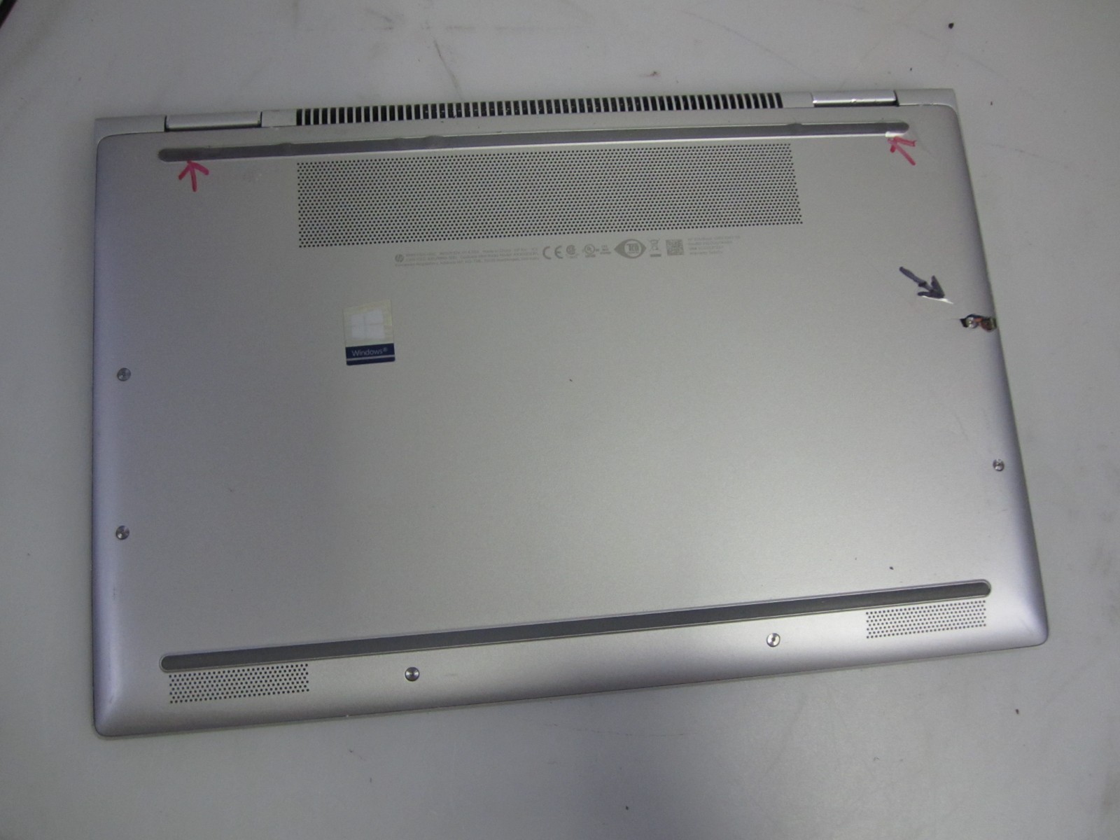 HP EliteBook X360 1040 G6 i78665U 1.90GHZ 16GB 256GBM2SSD Laptop UBUNTU +AC READ