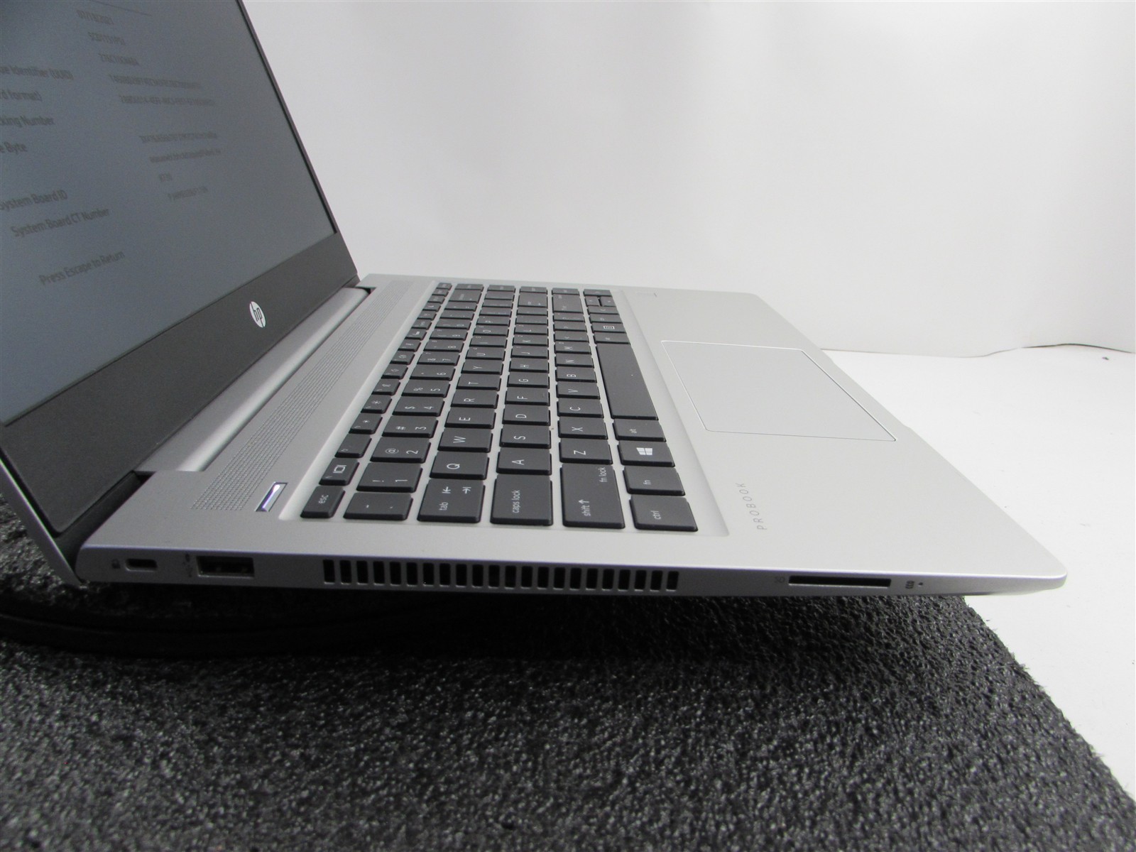 HP PROBOOK 445 (G7) 14″ FHD AMD RYZEN 5 4500U 512GB SSD 16GB RAM AMD GPU NO O.S