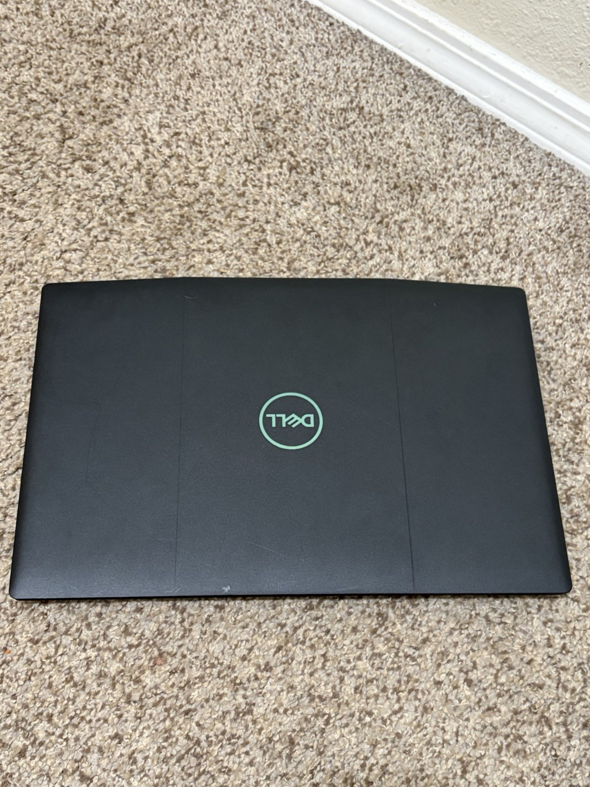 DEll G3 3590 15.6″ Full Hd Gaming Laptop i5-9300H GTX 1050 12Gb Ram 1TB READ