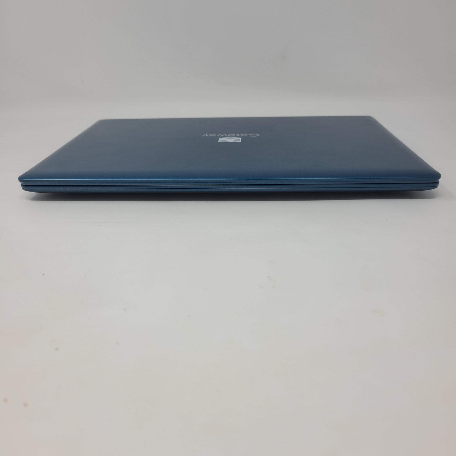 Gateway GWTN116-3BL 11.6″ Laptop Blue 64GB 4GB RAM For /Parts NO POWER