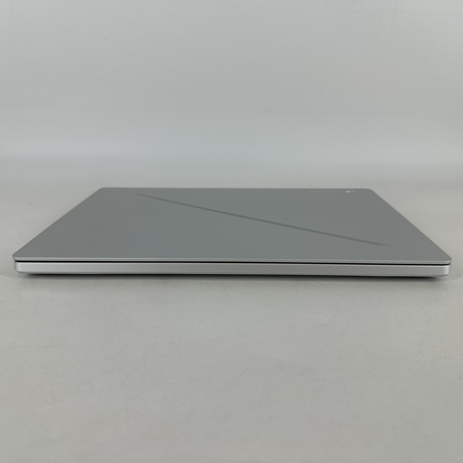 Asus ROG Zephyrus G14 GA403 14 QHD+ 2.0GHz Ryzen AI 9 HX 370 32GB 2TB RTX 5080