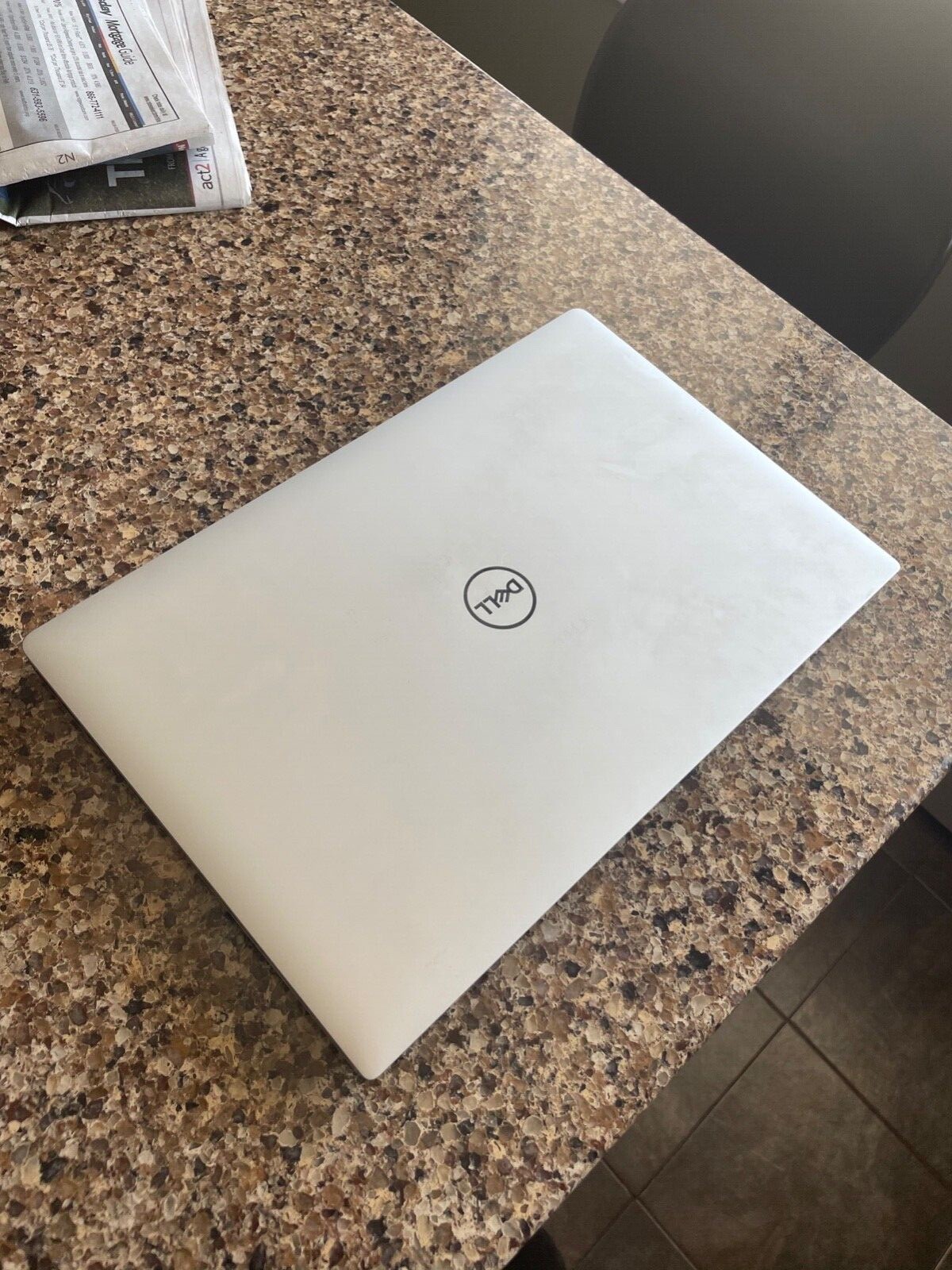 Dell XPS 15 7590 15.6″ (1TB SSD, Intel Core i7 9th Gen., 2.60GHz, 32GB ) Laptop