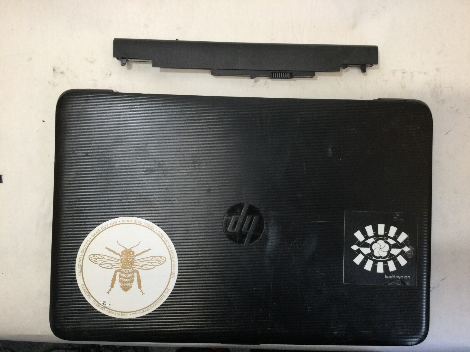 HP NOTEBOOK 15 BA079DX – AMD A10 – 4GB RAM – FOR PARTS – NO POWER- READ DESC -BB