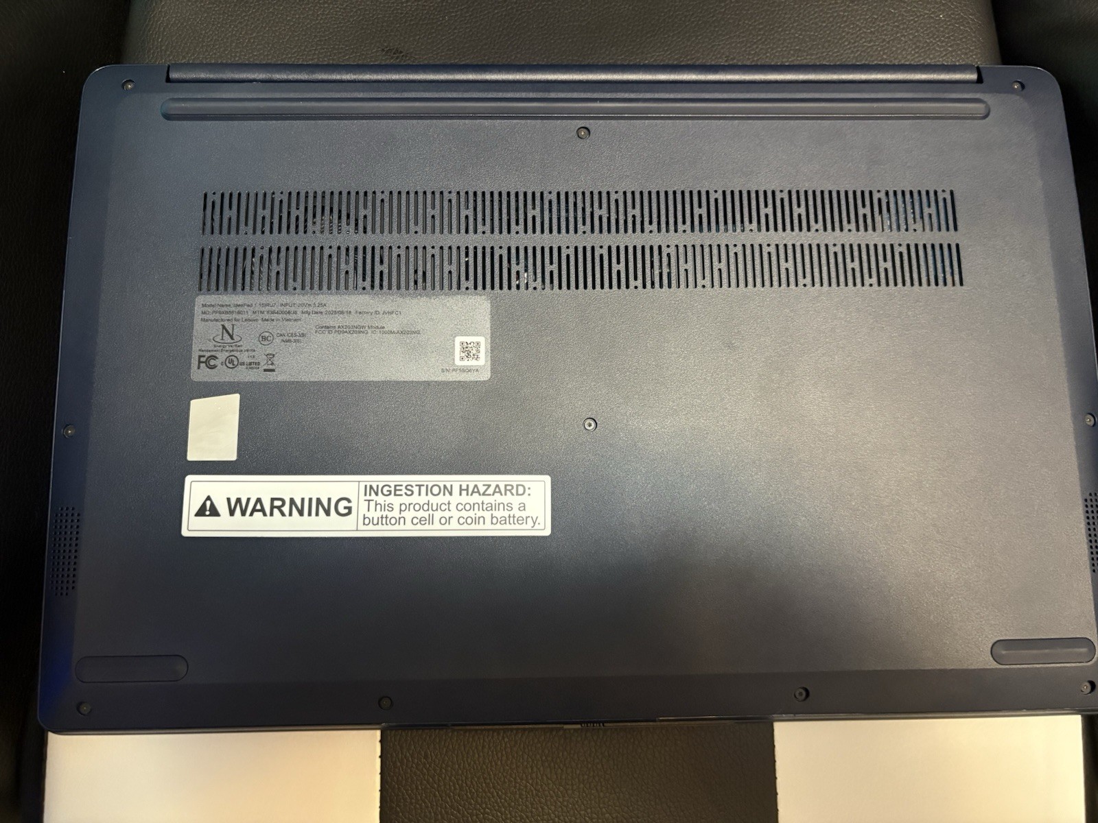 For Parts – Lenovo IdeaPad 1 15IRU7 – Battery, RAM, SSD, WiFi Card Removed