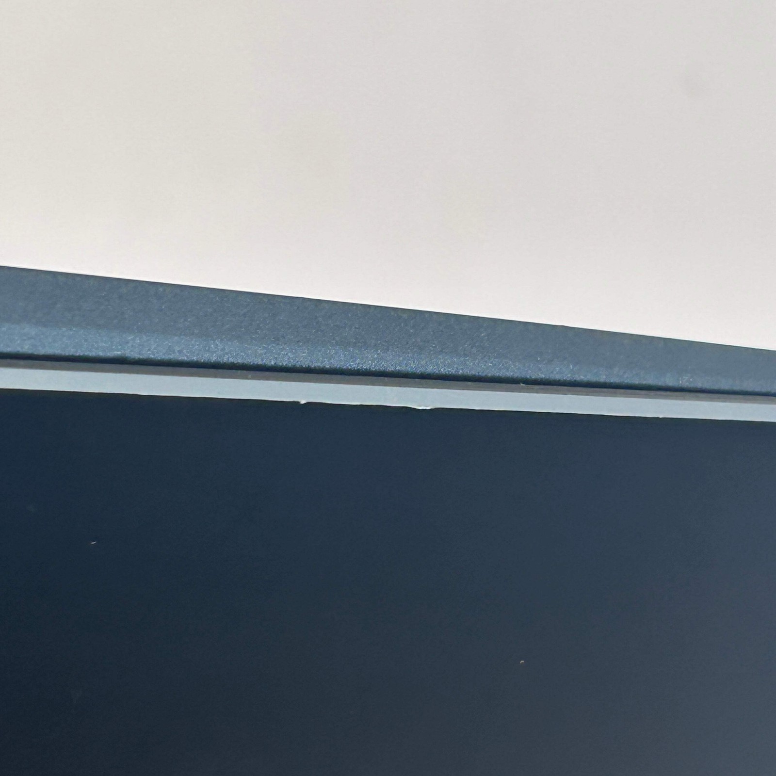 Asus Zenbook Duo 14 14″ i7-1165G7 16GB RAM 500GB SSD Intel Iris Xe Graphics