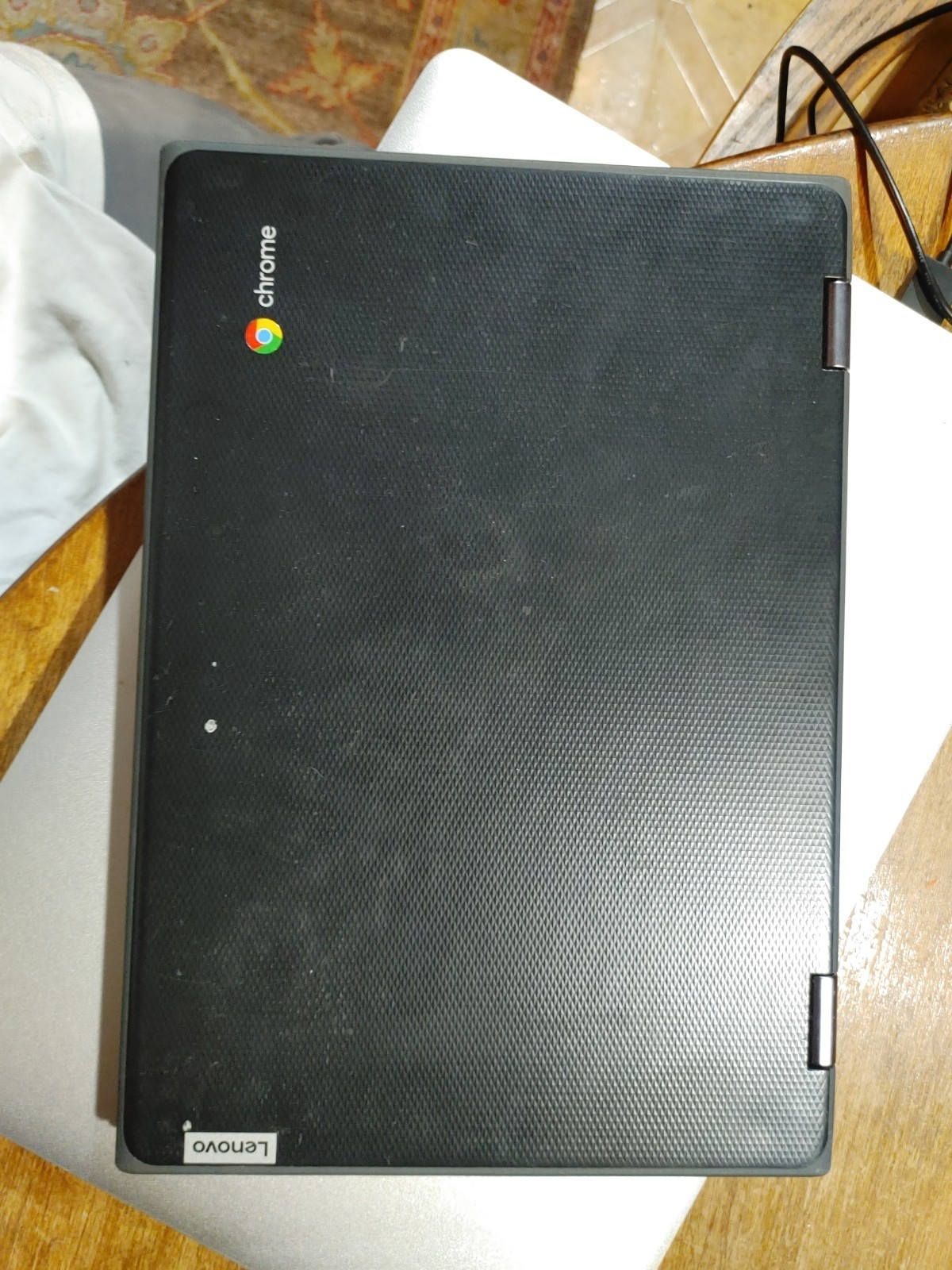 Lenovo 300e 2nd Gen. 11.6″ Intel Celeron N3450 4GB Chromebook