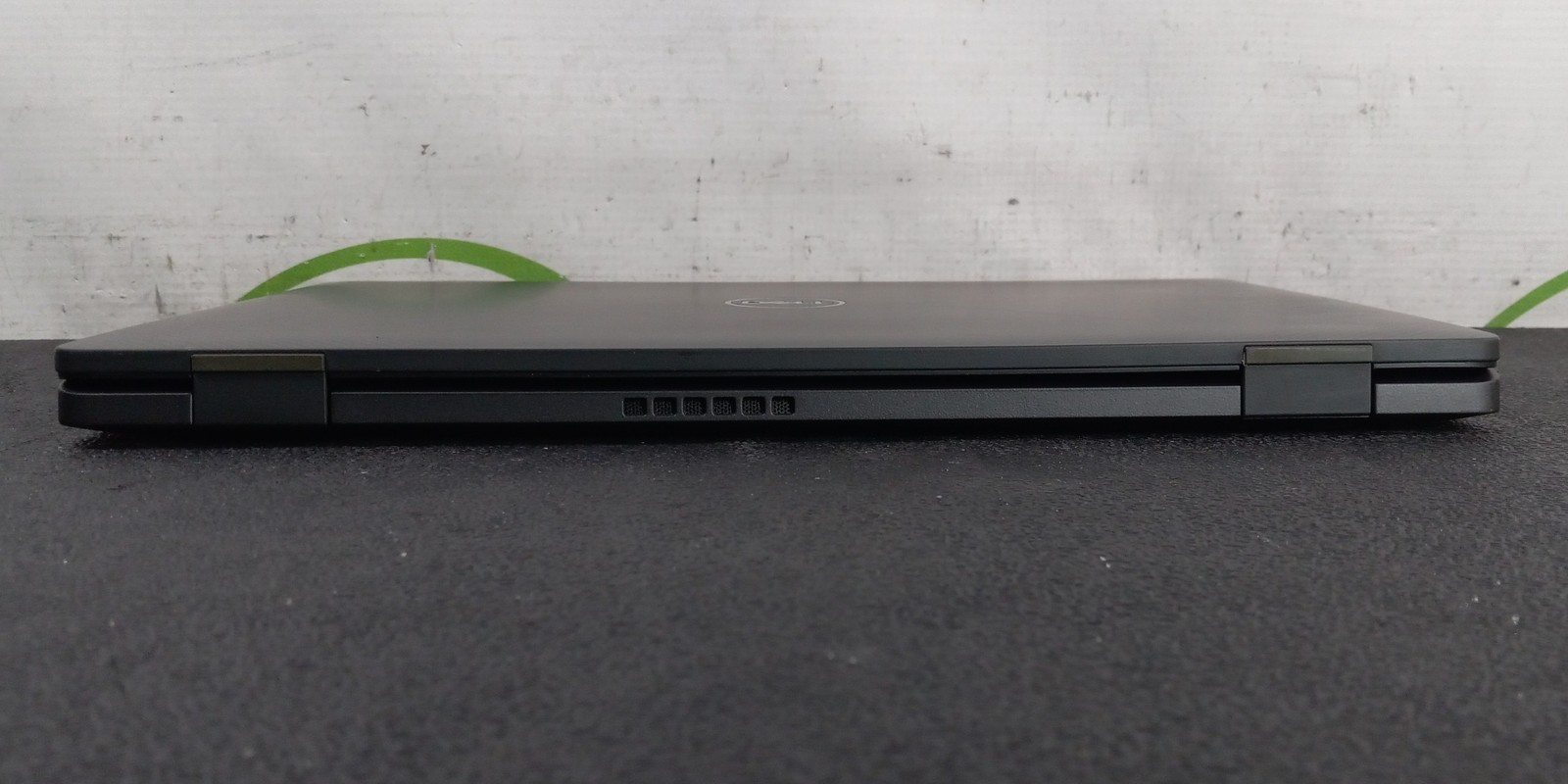 Dell Latitude 7420 14″ i5-1135G7 8GB 256GB SSD FHD Laptop w Adapter Win11 READ