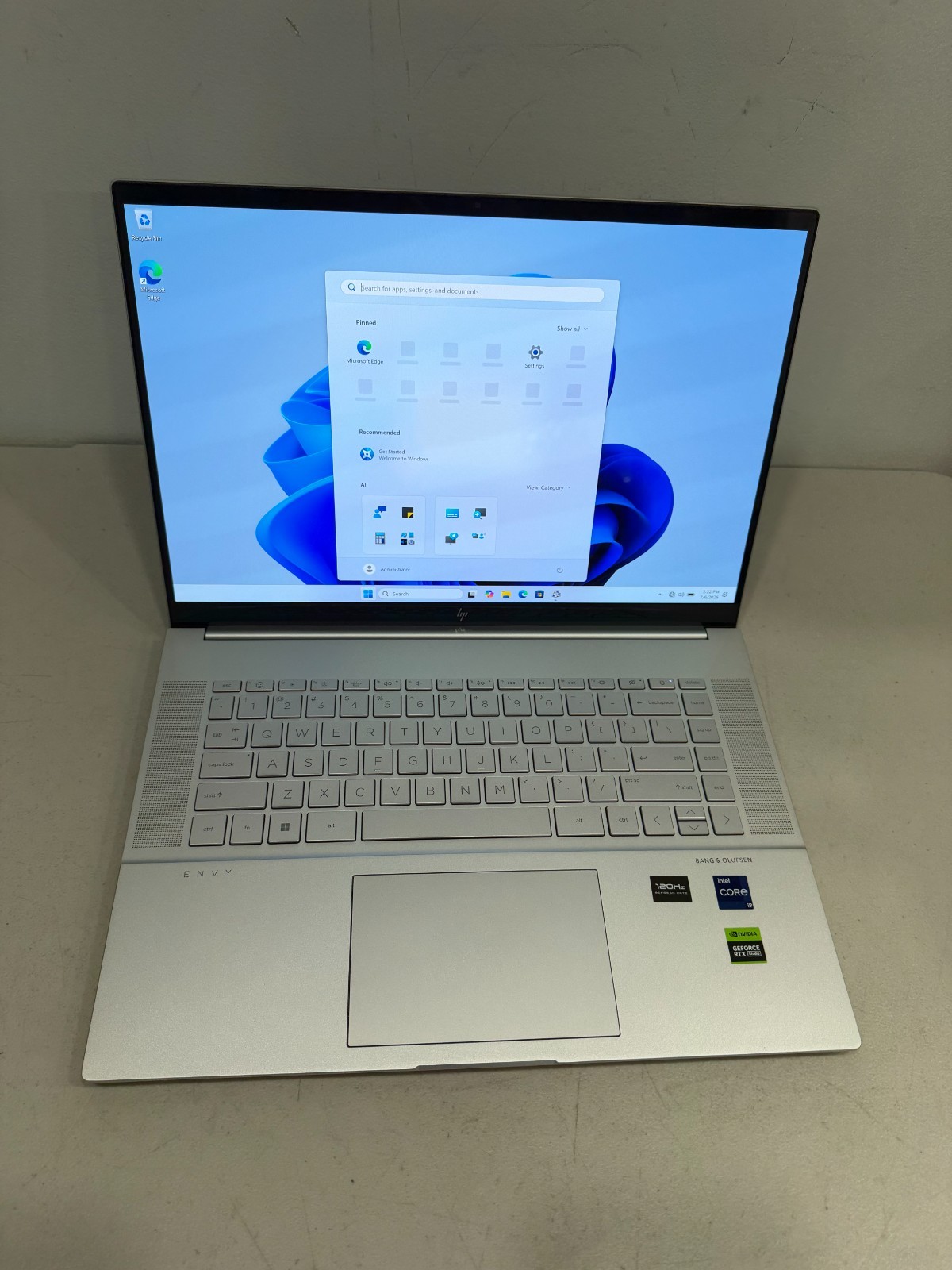 HP Envy 16 OLED Touch i9-13900H RTX 4060 32GB 1TB SSD 120Hz 16″ Win 11
