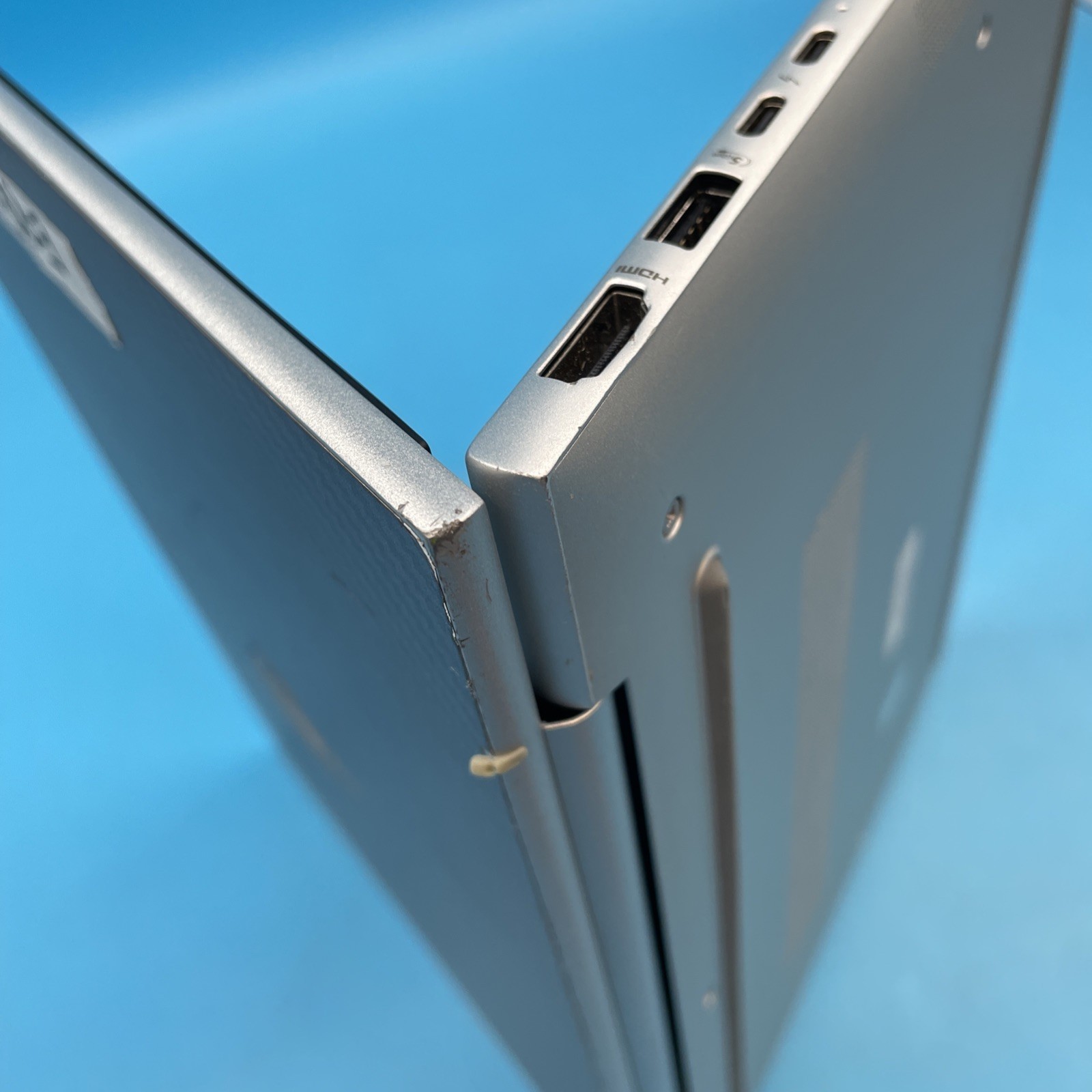 HP EliteBook 840 G11 | Ultra 5 135U | 32GB RAM | NO SSD | NO OS | 87% BATT