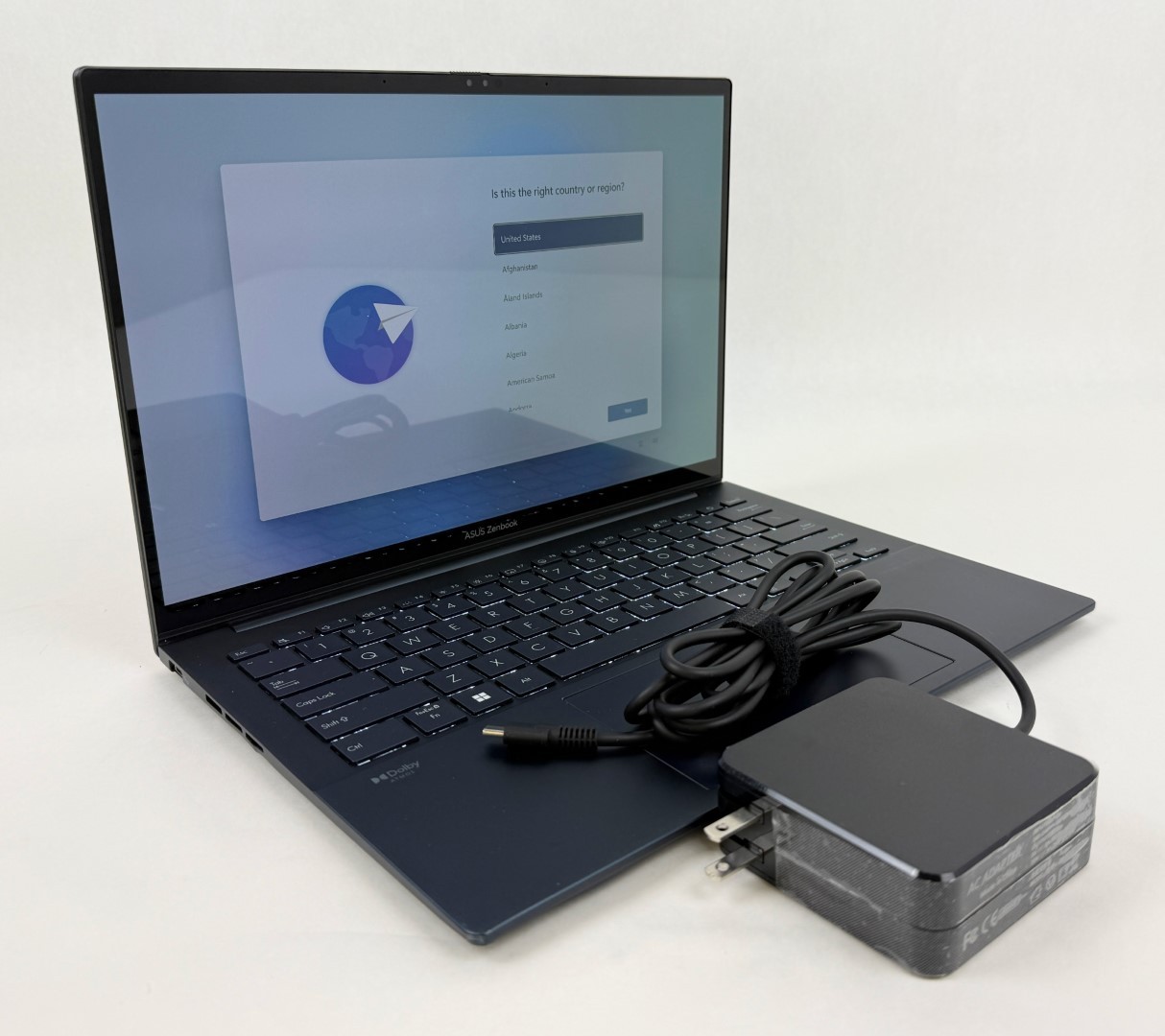 ASUS Zenbook 14 UX3405MA-PH77 14” 3K 120Hz OLED Touch Ultra 7 155H 32GB 1TB W11H
