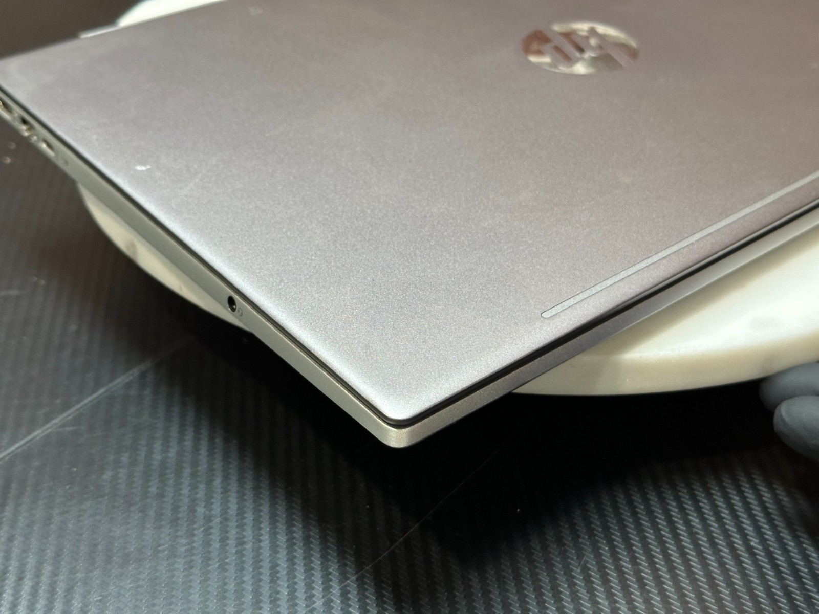 HP Pavilion 15.6″ Touch 15Z-CW100 Ryzen 5 3500U 2.1GHz 16GB RAM 256GB SSD – Fair