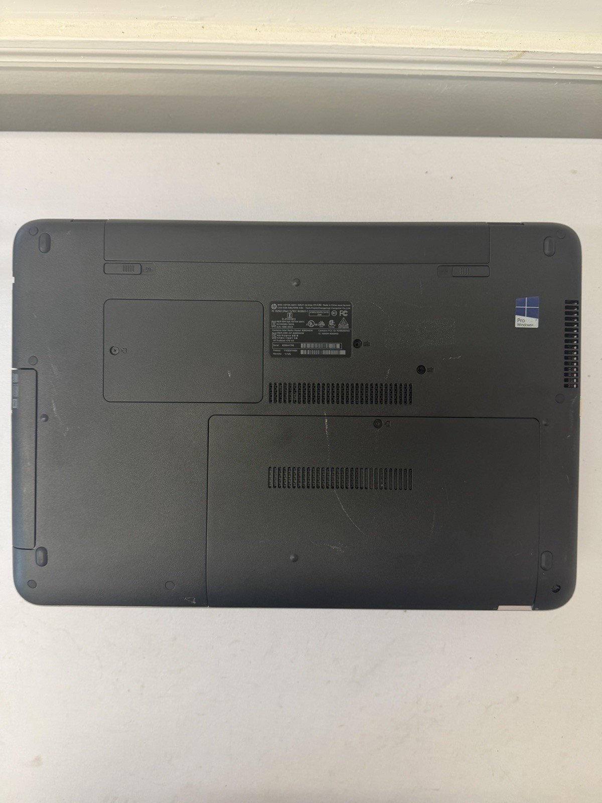 HP Probook 470 G3 Laptop – Good Screen – Intel i5-6200U – RAM 8 GB – Read Des