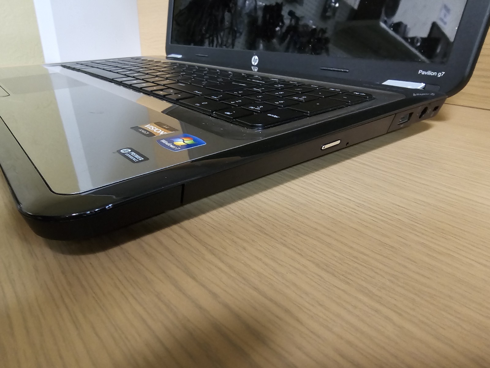 hp pavilion g7 for parts or non working