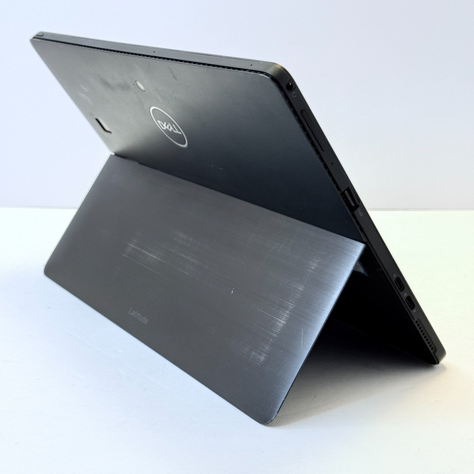 Dell Latitude 5290 2-in-1 i5 8GB RAM 256GB | Touchscreen issues | FOR PARTS |