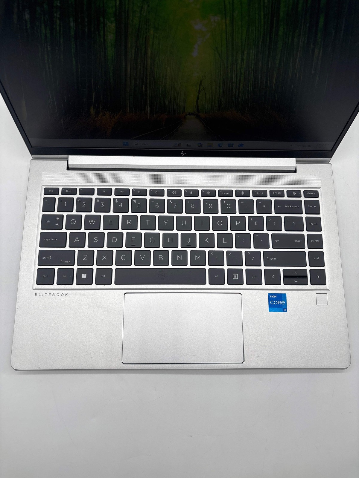 HP EliteBook 640 G10 i5-1350P 16GB RAM 256GB SSD Used
