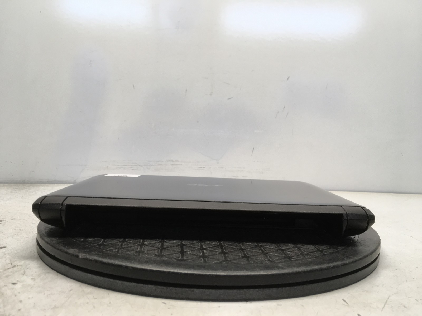 Acer Aspire One 532H-2268 Intel Atom N450 1.66GHz 1 GB NO HDD No Batt