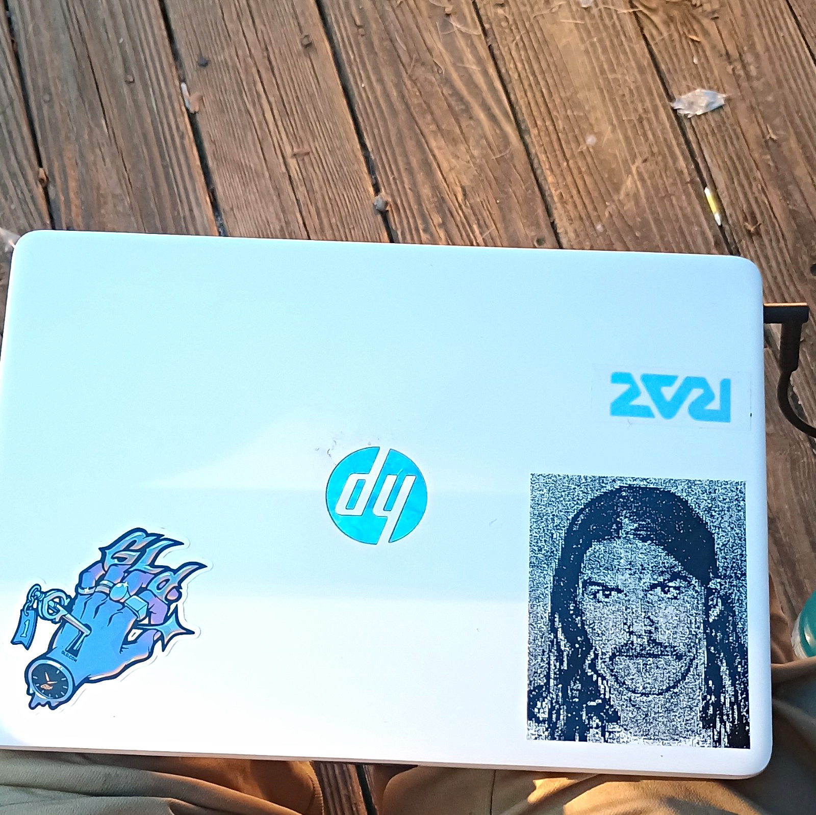 HP 14-dq0xxx 14in Celeron N4020 4GB 64GB SSD Win 11 Home White