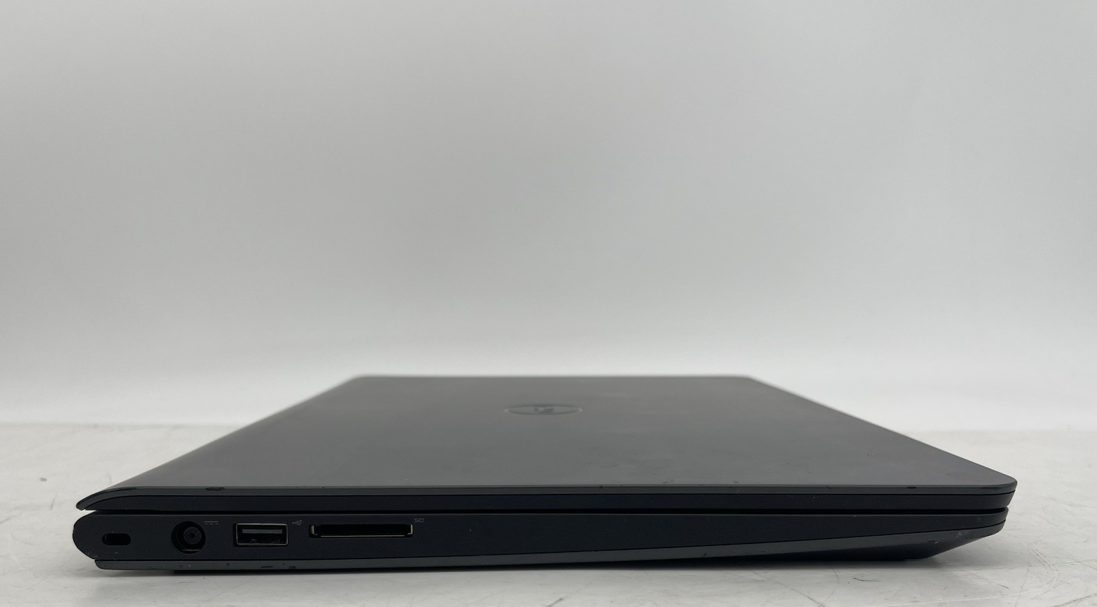 Dell Latitude 3450 14″ Laptop w/ i3-5005U 2.00GHz CPU 4GB DDR3L RAM No HDD