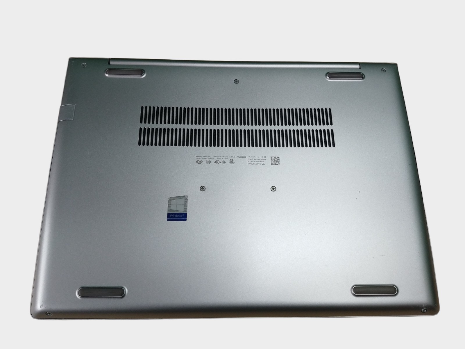 HP ProBook 440 G6 14″ i5-8265U 1.6-3.9 GHz 8 GB RAM 256 GB SSD Win 11 Pro