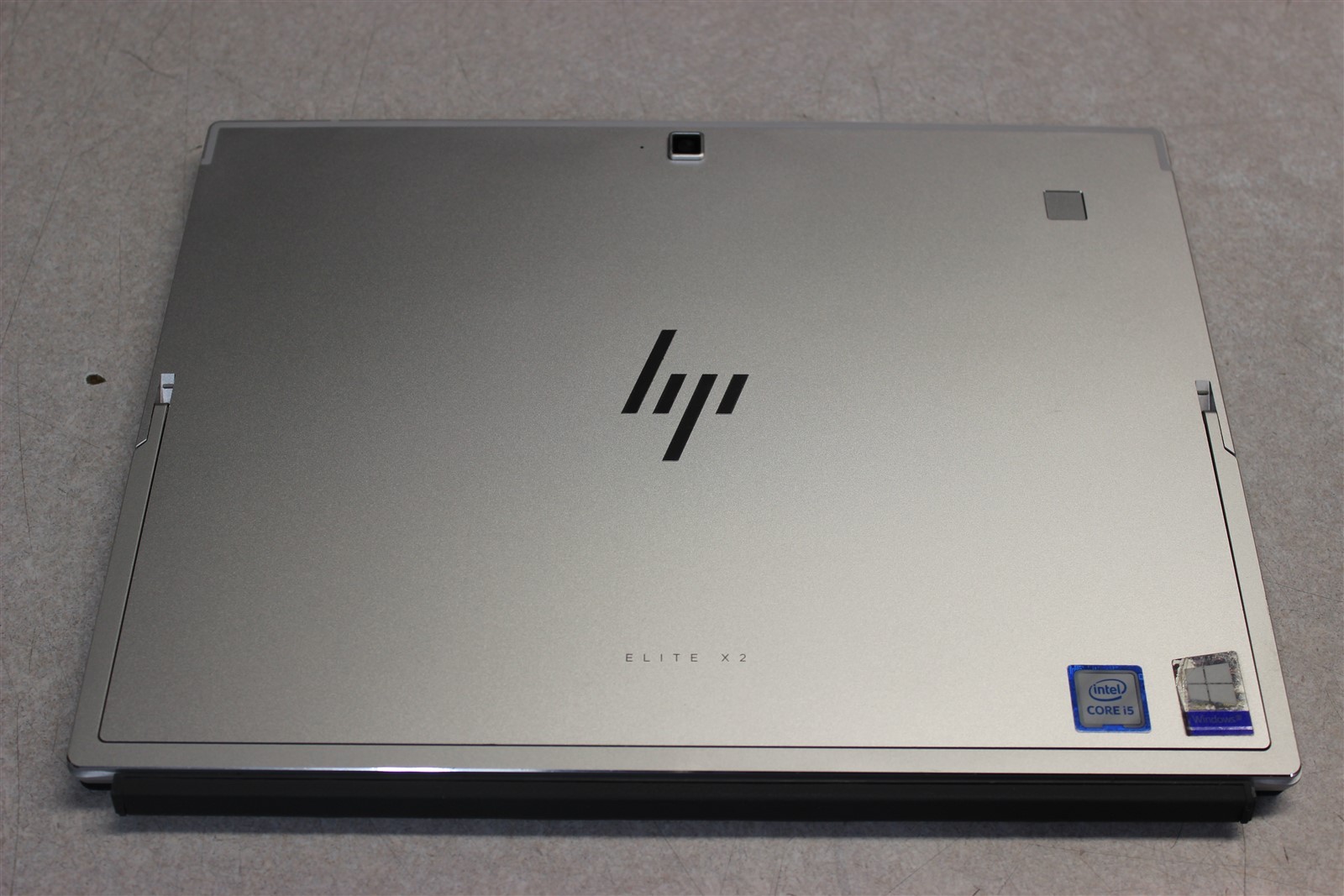 HP Elite X2 G4 2.5GHz Intel i5-8265U, 8GB RAM, 256GB M.2 SSD, Windows 11