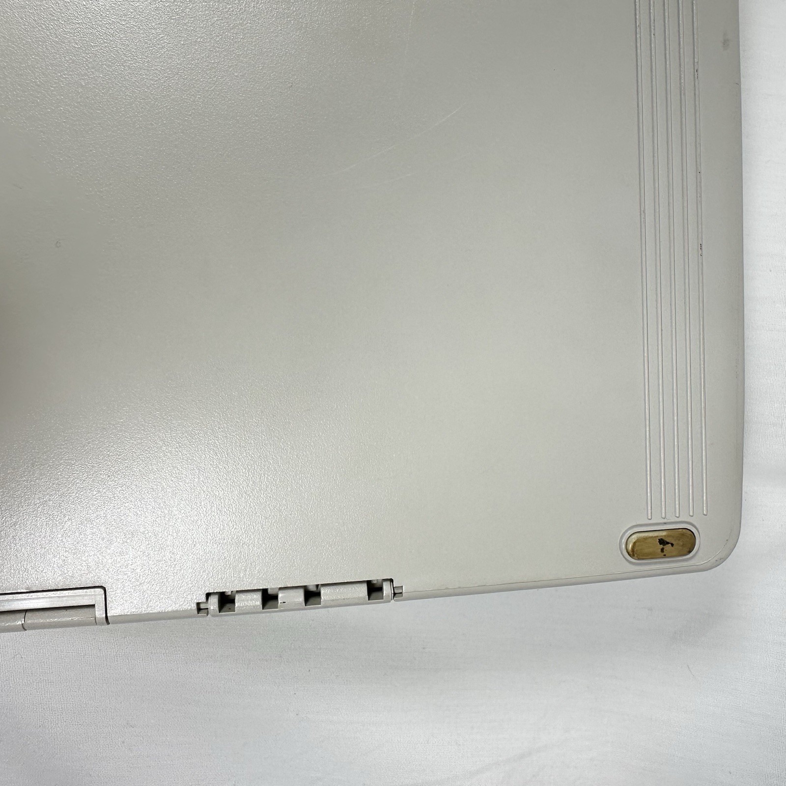 Toshiba Satellite T1910 Laptop Computer PA1113U Vintage UNTESTED – FOR PARTS!
