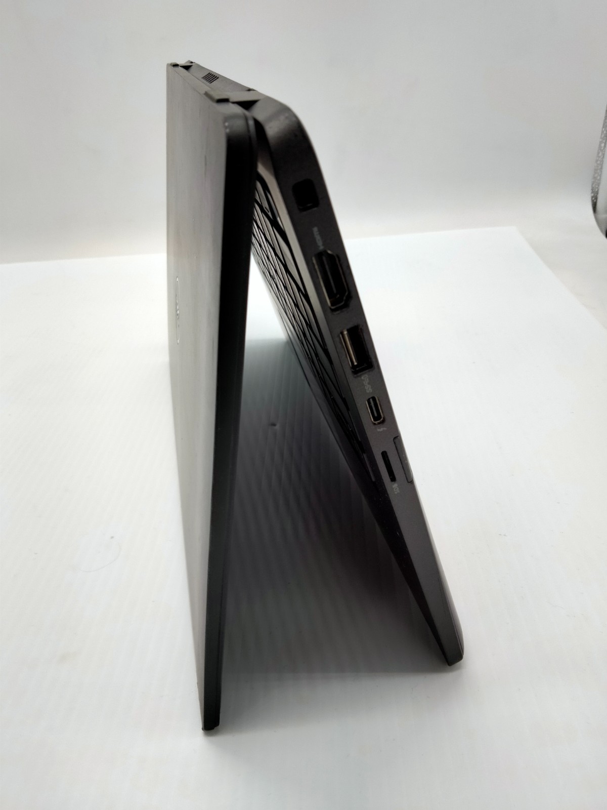 Dell Latitude 7320 Core i7-1185G7 16gb Ram boots to bios no SSD laptop