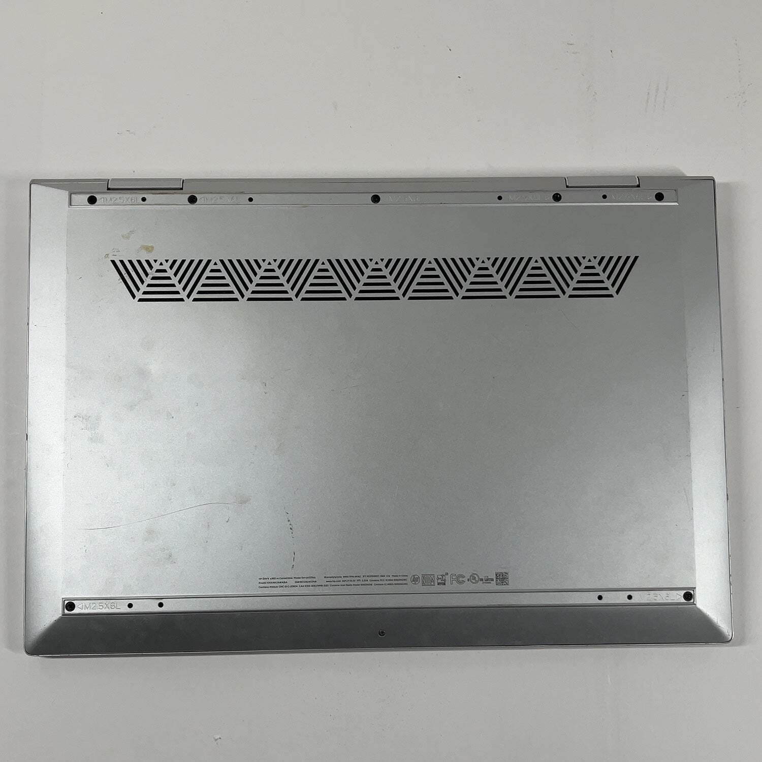 Broken HP Envy x360 15M-DR0011DX 15.6″ i5-8265U 1.6GHz 8GB RAM 256GB SSD READ