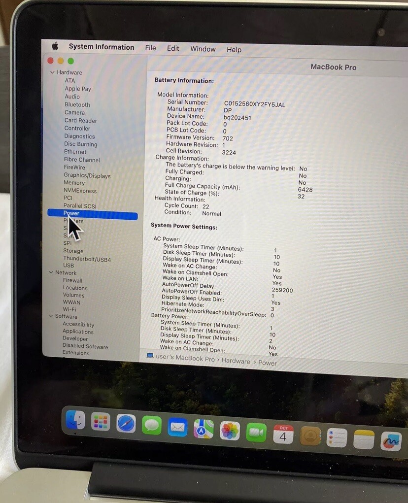 Apple MacBook Pro 13” Intel Core i5 2.7GHz 256GB – macOS 15.4 Sequoia – Pristine