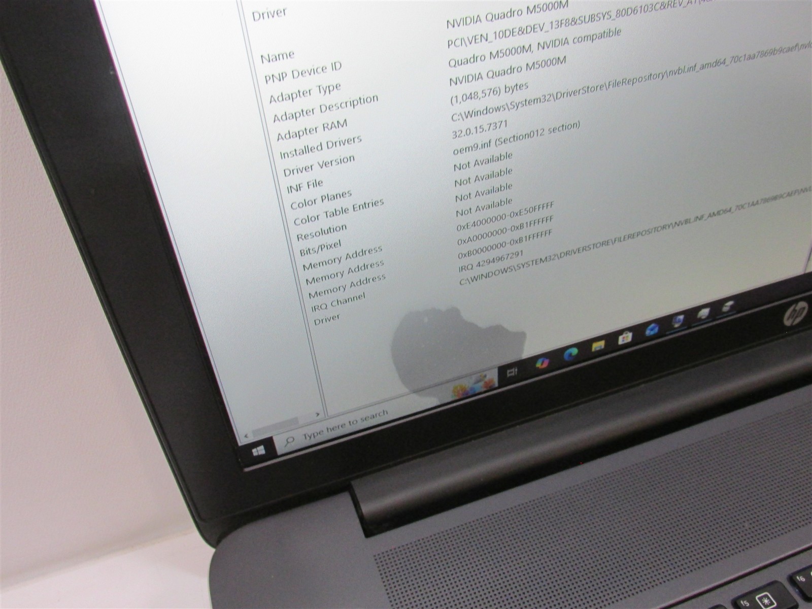 HP ZBook 17 G3 Xeon E3-1535M v5 2.9GHz 32GB RAM 256GB M.2 17″ W10 Pro NO BAT/DMG