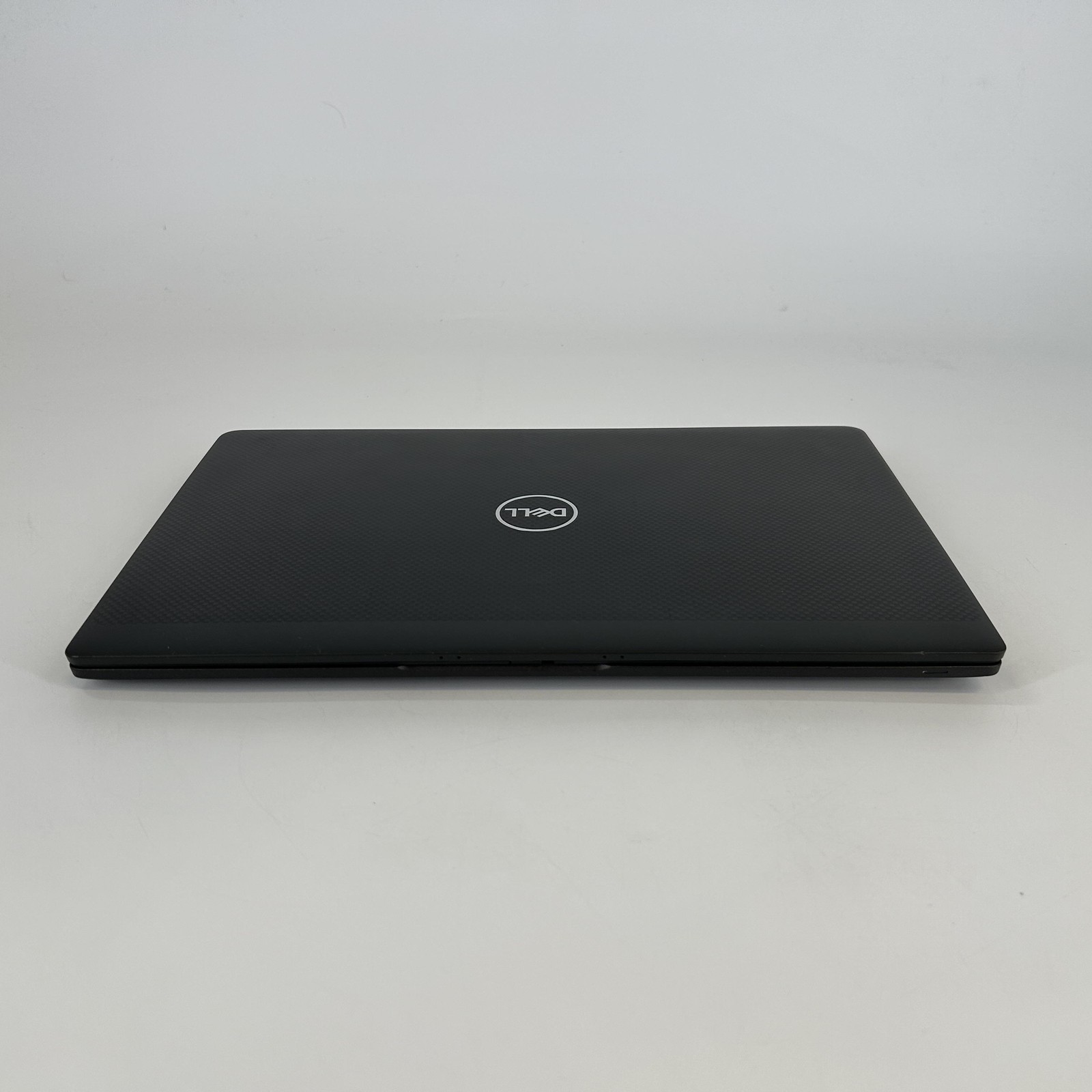 Dell Latitude 7430 14 Black FHD 1.7 GHz i7-1255U 16GB 512GB SSD – Sticker Wear