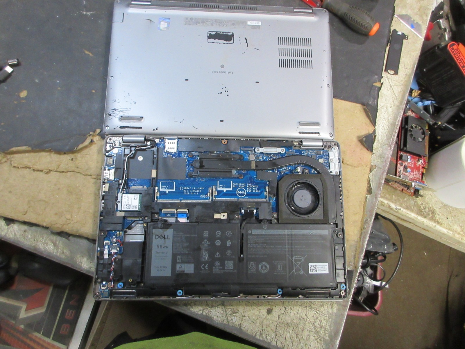 LOT 2 Dell Latitude 5420 i5-1145G7 14″ FHD 1920 X 1080 BAT WIFI NO POWER