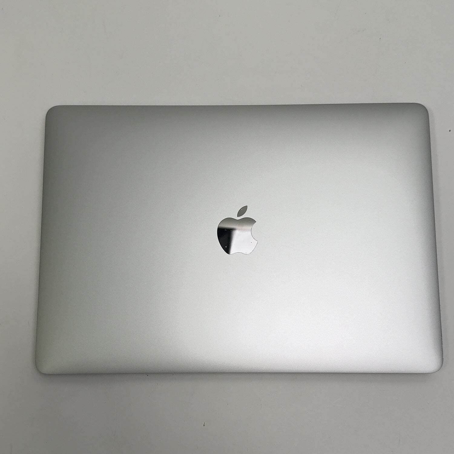 2020 Apple MacBook Pro 12″ i5 1.4GHz 8GB RAM 256GB SSD Silver MXK62LL/A