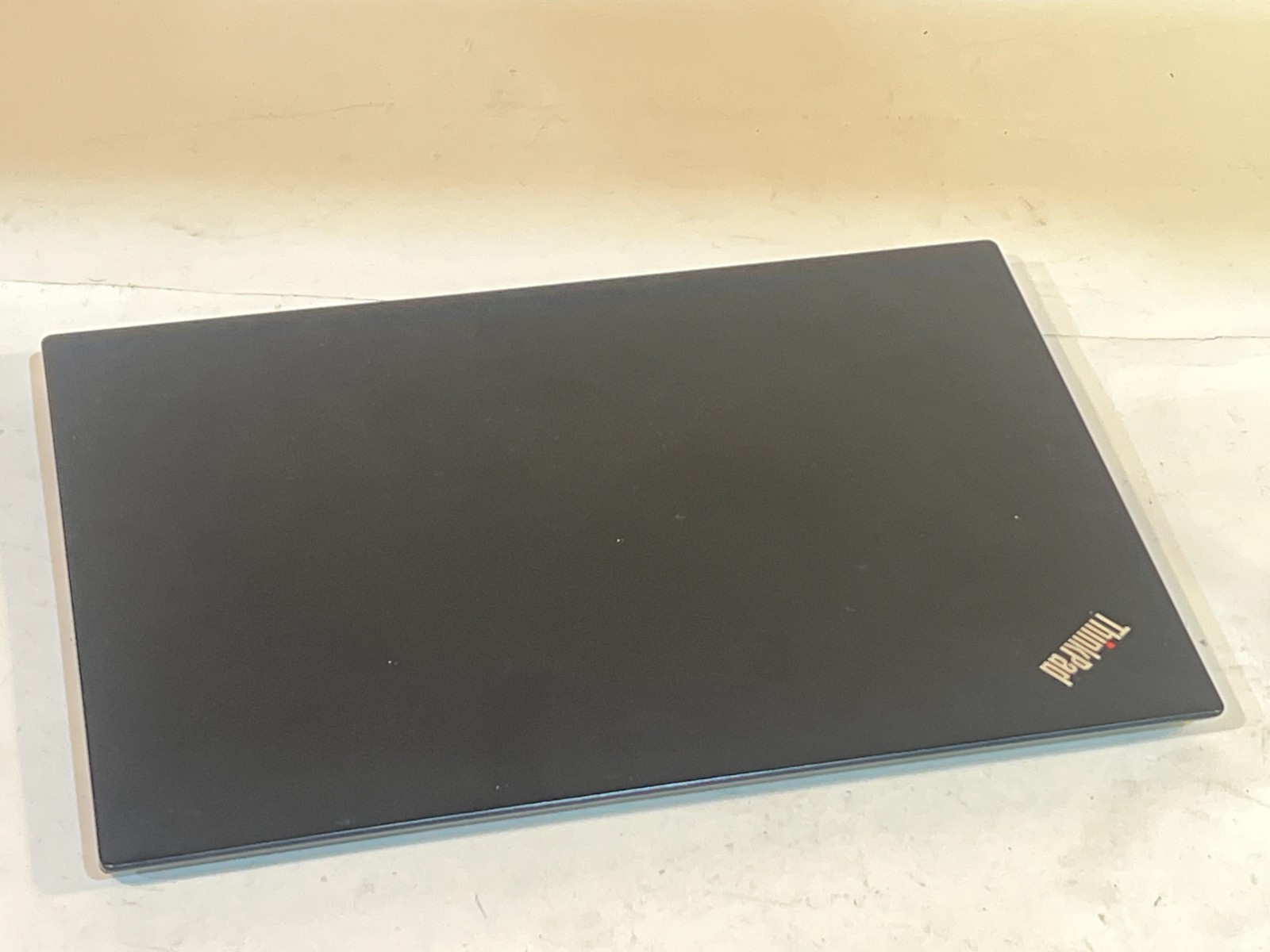 Lenovo T470s ThnkPad Laptop with 40A2 Ultra Dock and AC Adapter