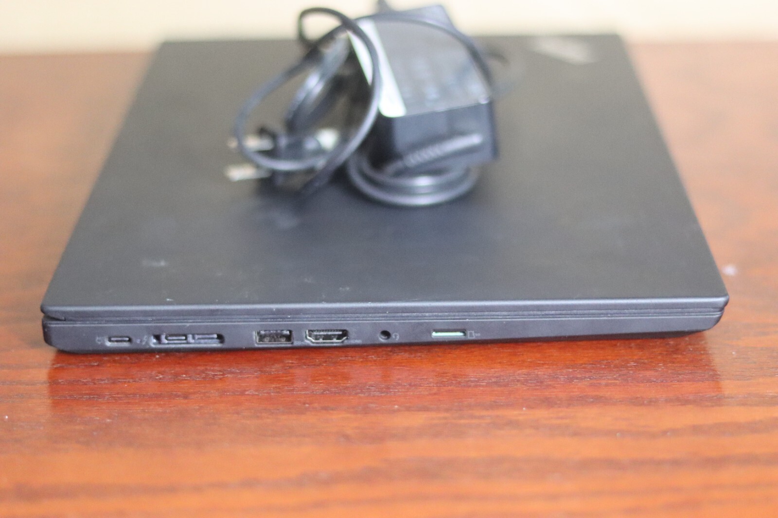 Lenovo ThinkPad T15 Gen 1 1.6 GHz i5-10210U 16GB Ram 256GB SSD – Very Good