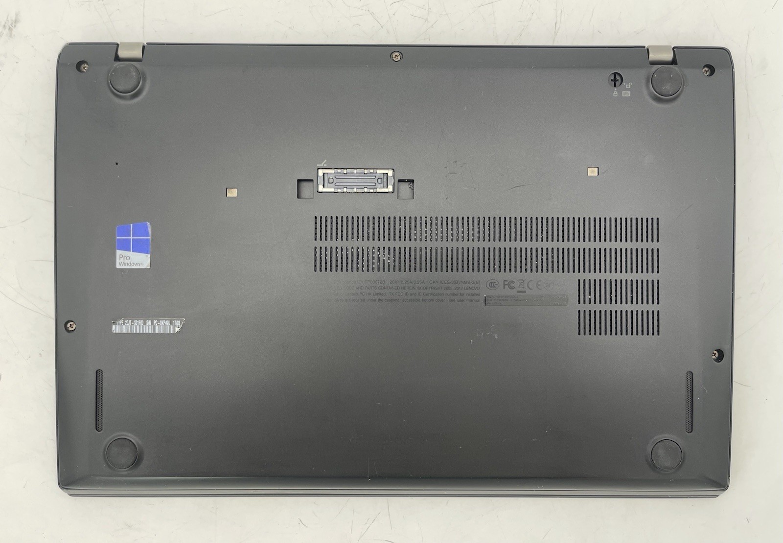 Lenovo ThinkPad T470s 14″ Laptop w/ i5-6300U 2.4GHz CPU 8GB RAM No SSD No Batt