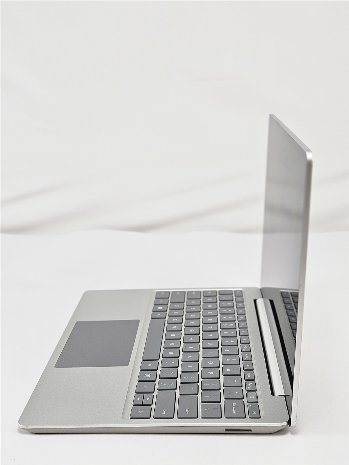 Microsoft Surface Laptop Go 2 256GB 16GB i5-1135G7 Platinum Touch Win11 Home