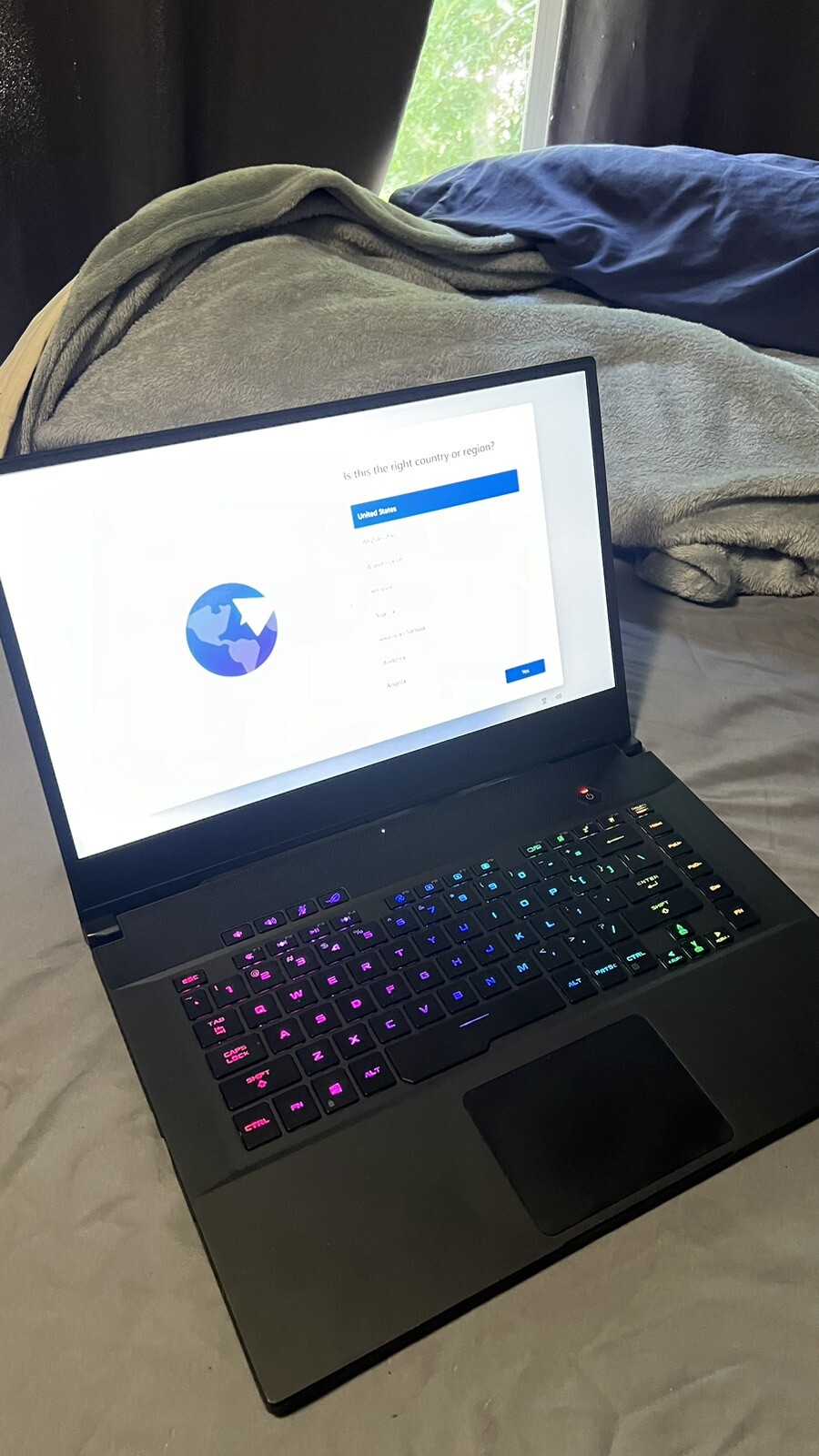 ASUS ROG Zephyrus M GU502GW 15.6” I7-9750H, RTX 2070, 16 GB DDR4 RAM, 1TB SSD