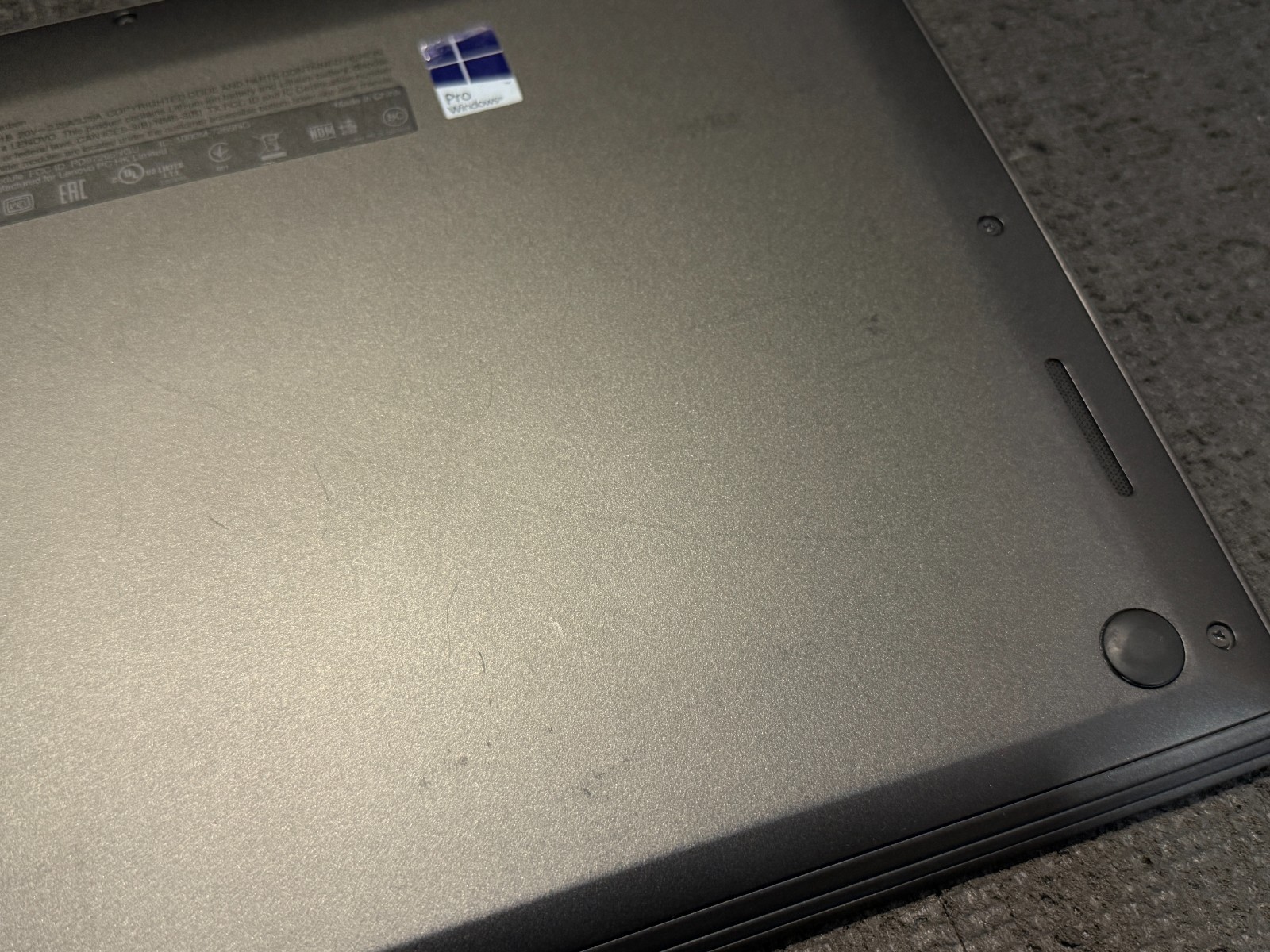 THINKPAD X1 CARBON GEN 3 14″ Intel Core I7-5600U 2.6GHz 8GB RAM 512GB M.2 Laptop