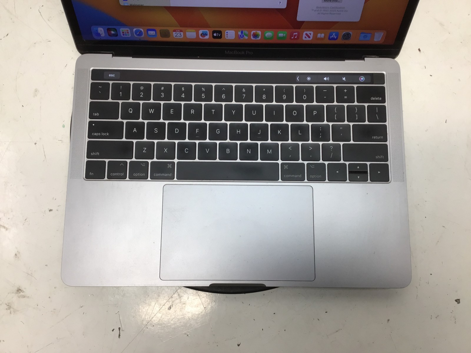 Apple MacBook Pro A1708 Intel Core i5 3.1GHz 8GB 250GB SSD MacOS Ventura