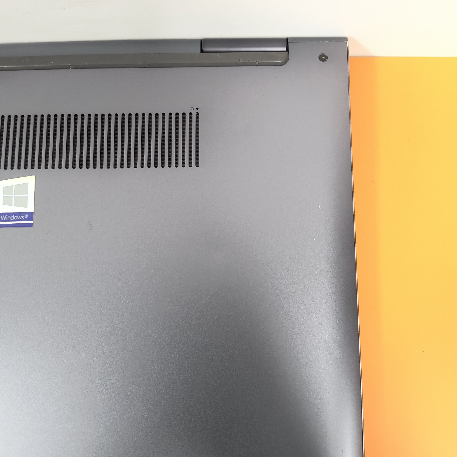 LENOVO YOGA 7 14ITL5 14″ TOUCH SCREEN i5-1135G7 2.4GHz RAM 8GB SSD 256GB M.2