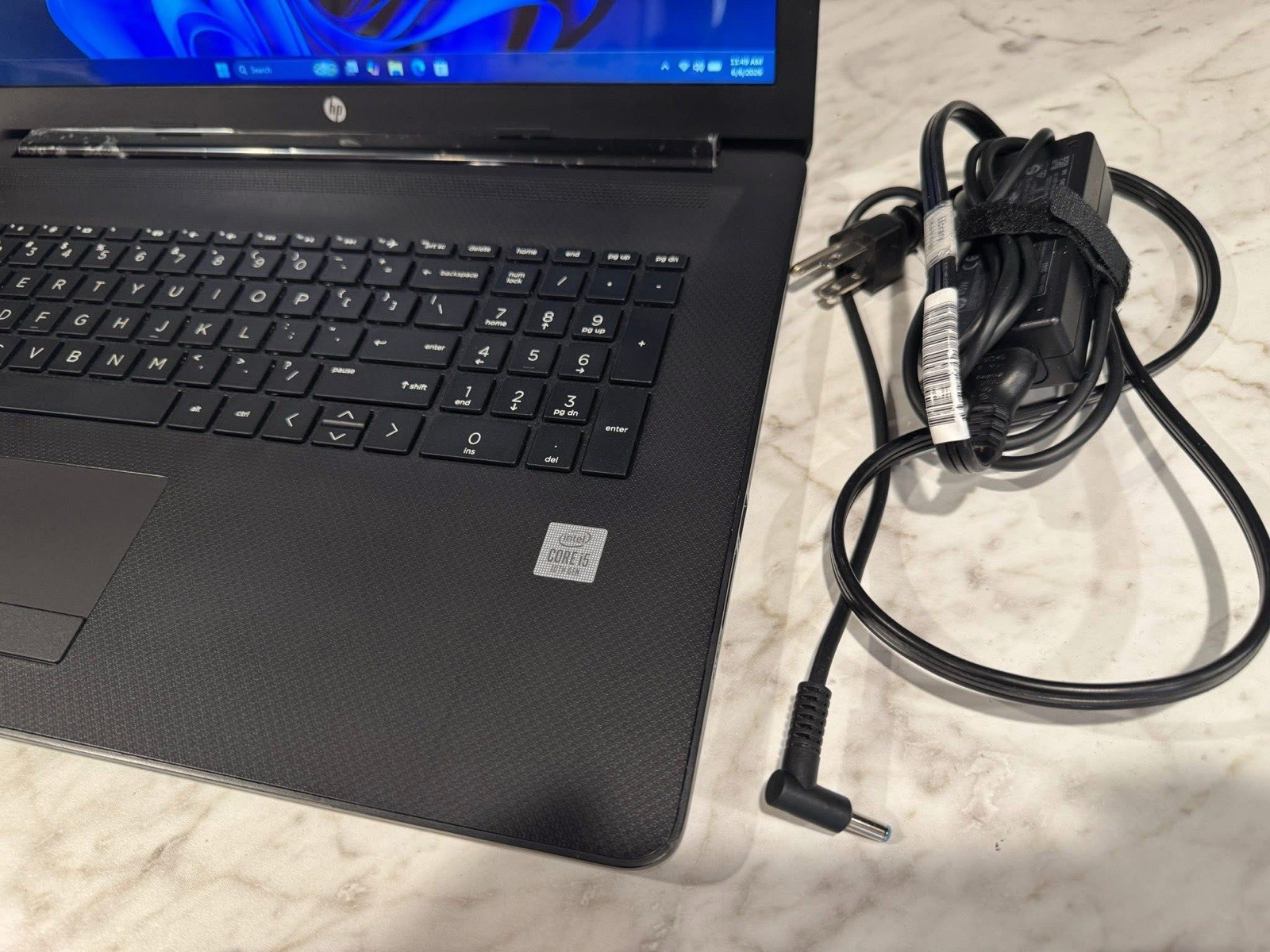 HP 17.3″ HD Laptop Intel Core i5-1035G1 16GB RAM 256GB SSD Windows 11 Pro DVD