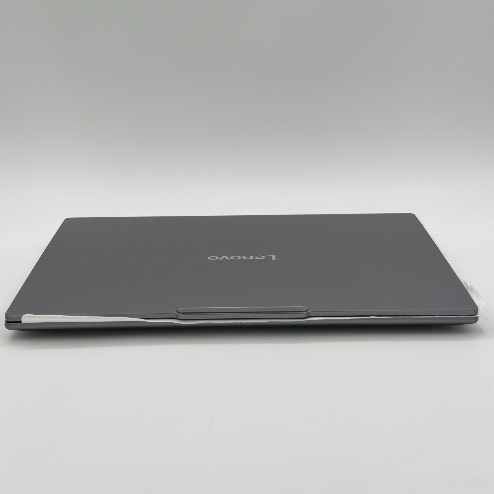 Lenovo Yoga Pro 9i 16″ 2.8K OLED Touch Ultra 9 285H RTX 5050 32GB 1TB Luna Grey