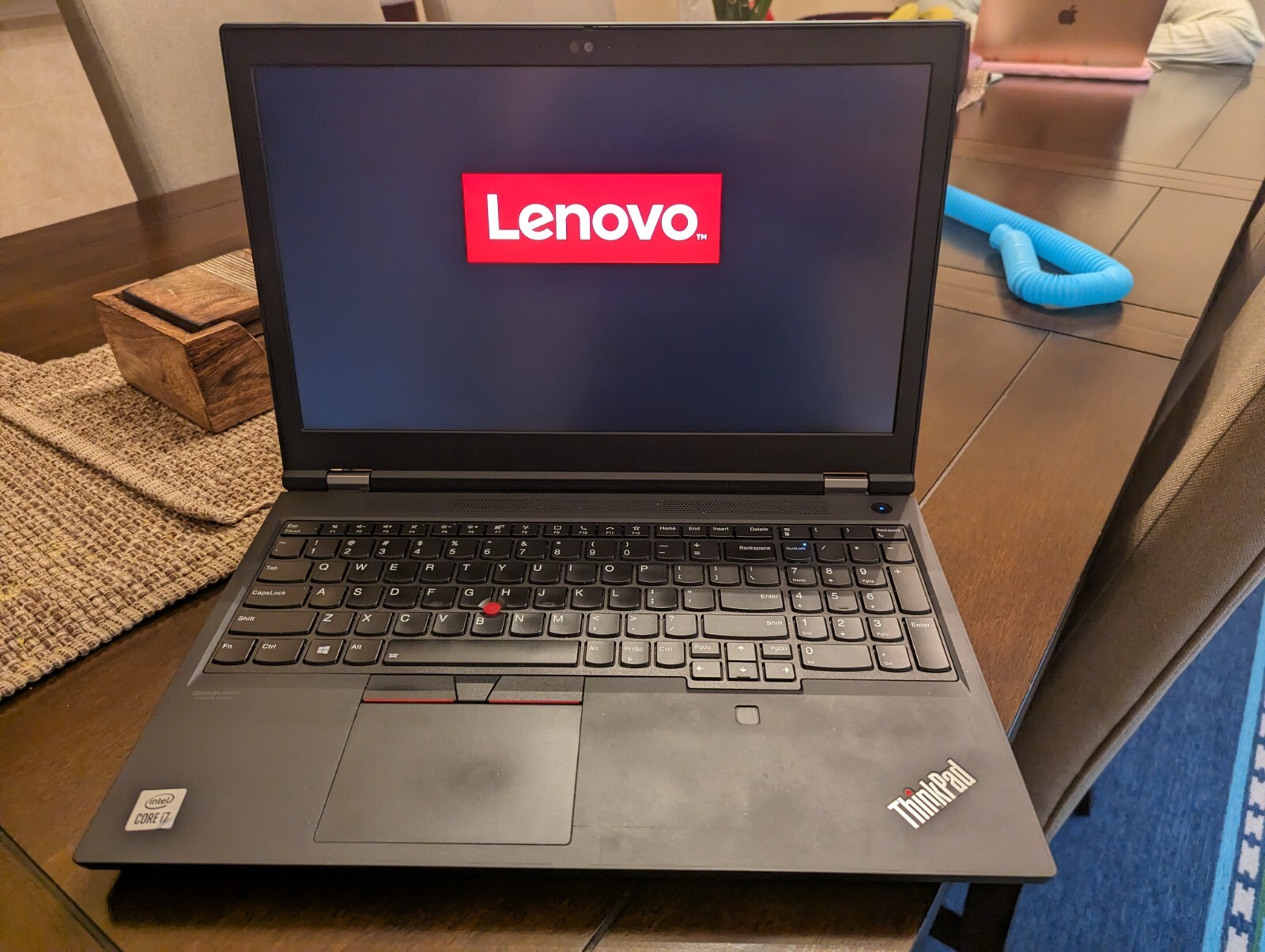 Lenovo Thinkpad P15v 15.6″ 1TB NVMe SSD, Intel Core i7 10th Gen., 2.60 GHz, 32G